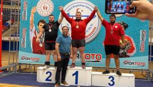 Kayserili halterciler Van’dan 2 madalyayla geldi