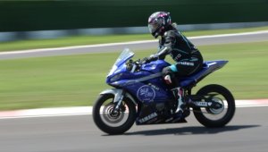 Milli motosikletçi Toprak Razgatlıoğlu, Çekya'da 2. olarak podyuma çıktı