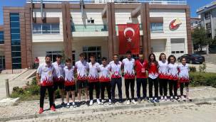 Milli Takıma Melikgazi'den 10 Badminton Sporcusu seçildi