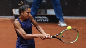 Milli tenisçi Çağla Büyükakçay, 8 ay sonra korta döndü 