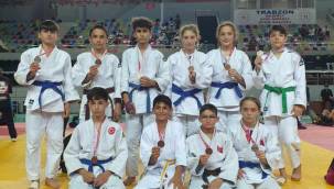 Minik Judo Takımına Spor Akademisinden 11 Madalya 