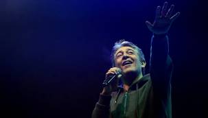 Müzik dünyasının 'kalbi yaralı' sanatçısı: Murat Göğebakan