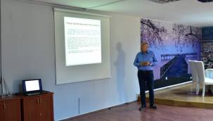 Orhangazi Belediyesi Personeline Kamu Sosyal Medya Etiği Eğitimi Verdi