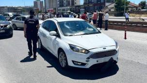 Otomobilin çarptığı çocuk ağır yaralandı