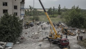 Rusya: Donetsk'teki Çasov Yar'da Ukrayna askeri birliklerinin geçici dağıtım noktasını vurduk