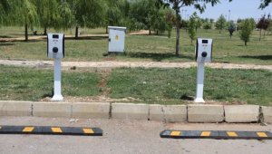 Şanlıurfa Büyükşehir Belediyesi, 10 elektrikli şarj istasyonu kurdu 