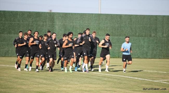 Süper Lig'i elinden kaçıran Bandırmaspor yeni transferleriyle sezona iddialı hazırlanıyor