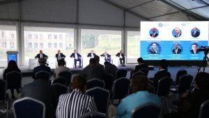 Şuşa'daki Uluslararası Medya Forumu'nda medyanın sorunları ve çözümler konuşuldu