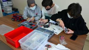 “Teknolojiyi Tüketen Değil, Üreten Nesiller İçin Çalışıyoruz”