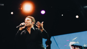 Uğur Aslan ile Afara-Arabesk Müzikali- Turkcell Vadi Sahnesindeydi