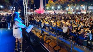 Ünye'de Hatice konseri coşturdu!