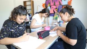 Yüreğir’de Gençler Yaz Tatilini Dolu Dolu Geçiriyor