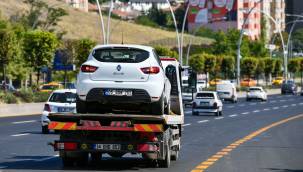 ABB'nin ücretsiz araç çekici hizmeti devam ediyor