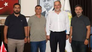 Abuzer Kahraman'dan Başkan Soyer'e ziyaret 