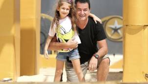 Acun Ilıcalı kızıyla fotoğraf paylaştı! Şeyma Subaşı'nın yorumu olay oldu!