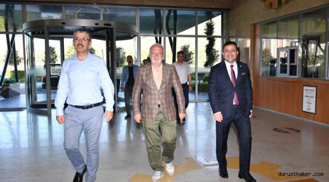 AK Parti Grup Başkan Vekili Mustafa Elitaş, Kayseri OSB'yi ziyaret etti