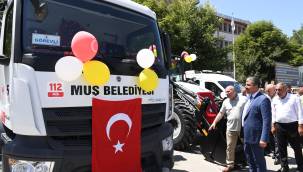 Araç parklarımızı genişletiyoruz 