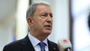 Bakan Akar: Ülkemizin güvenliği için uluslararası hukuk açısından operasyon yapmak Türkiye'nin en doğal hakkı