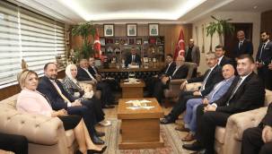 Başkan Büyükkılıç, Bakan Muş'a Sahabiye projesini anlattı