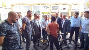 Başkan Tahmazoğlu ve Milletvekili Kirazoğlu mesleki eğitim öğrencileri ile bir araya geldi 