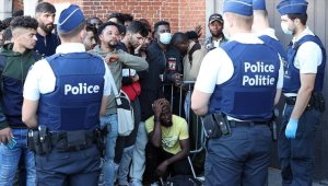 Belçika'da uluslararası koruma isteyen sığınmacılar sokaklarda kalıyor