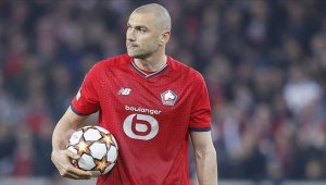 Burak Yılmaz Hollanda kariyerine frikik golüyle başladı