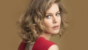 Burcu Biricik'ten Ailesi İle İlgili Sarsıcı İtiraf: Babamı Tanımıyorum, Yardım İstemezdim...