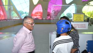 Büyükkılıç, Kaymek kursiyeri gençlerin spor etkinliğine katıldı 