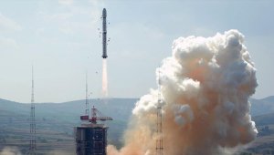 Çin 'Çuangşin-16' uydusunu fırlattı