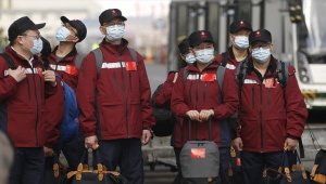 Çin, Kovid-19 salgını nedeniyle Haynan Adası'na çok sayıda sağlık görevlisi gönderdi