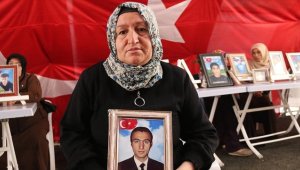 Diyarbakır annelerinden Üçdağ: Oğlumu almadan gitmem