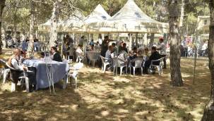 Engelli vatandaşlar ABB'nin pikniğinde bir araya geldi