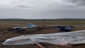 Eskişehir'deki şiddetli rüzgarda çadırları zarar gören tarım işçilerine yardım