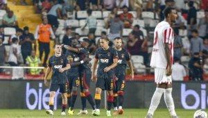 Galatasaray, sezonu galibiyetle açtı