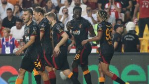 Galatasaray'ın tarihindeki yabancı oyuncu sayısı 183'e çıktı