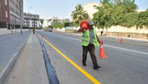 Galip Kaya Caddesi’nin yol çizgi çalışması tamamlandı