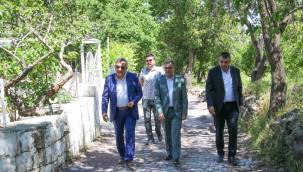 Hacılarda yollar yenileniyor