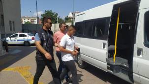 Hakkında kesinleşmiş hapis cezası bulunan 2 kişi yakalandı