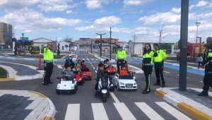 İçişleri Bakanlığınca 2 yılda yaklaşık 255 bin çocuğa trafik eğitimi verildi