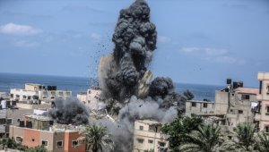 İsrail Savunma Bakanı Gantz, "Gazze'ye saldırıya devam" emri verdi