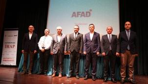 Kahramanmaraş’ta Deprem Paneli Gerçekleştirildi