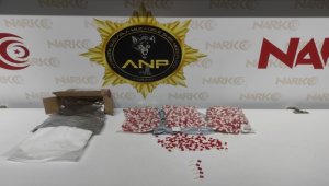 Kargoyla getirttiği malzemeleri kullanarak sentetik uyuşturucu üreten şüpheli yakalandı