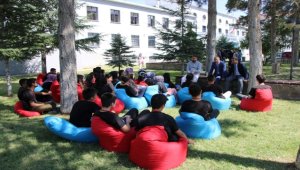 Kayseri İl Milli Eğitim Müdürü Teltik'ten belediyenin matematik kampına ziyaret