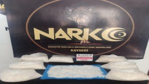 Kayseri'de 7,3 kilogram sentetik uyuşturucu ele geçirildi