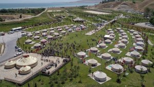 Malazgirt Zaferi'nin 951. yıl dönümü etkinlikleri Ahlat'ta başladı