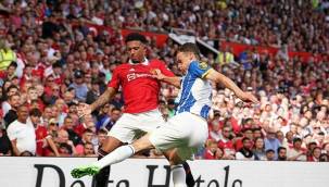 Manchester United lige puansız başladı