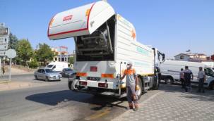 Melikgazi topu temizlik çalışmalarını titizlikle sürdürmeye devam ediyor 