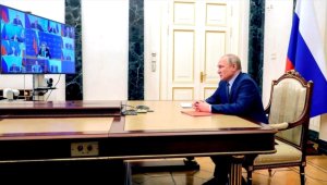 Putin, Rusya Güvenlik Konseyi ile Rusya-Türkiye zirvesi ve Karabağ'daki gelişmeleri görüştü