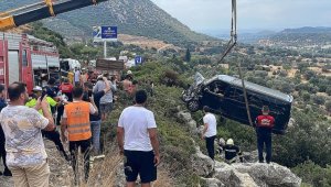 Sanatçı İbrahim Tatlıses Bodrum'da trafik kazası geçirdi