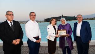 “Şehirlerimizi ve Bölgemizi Kalkındırmaya Devam Edeceğiz”